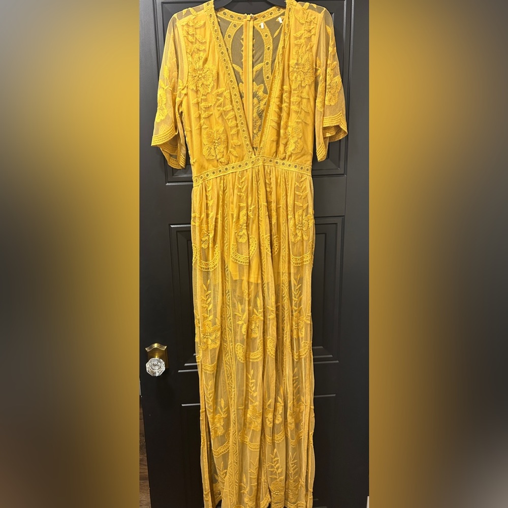 Wishlist lace maxi dress
